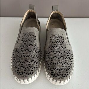 Ilse Jacobsen Hornbaek Tulip Slip On Flat Loafers Sneakers Women's Gray 39/8.5US